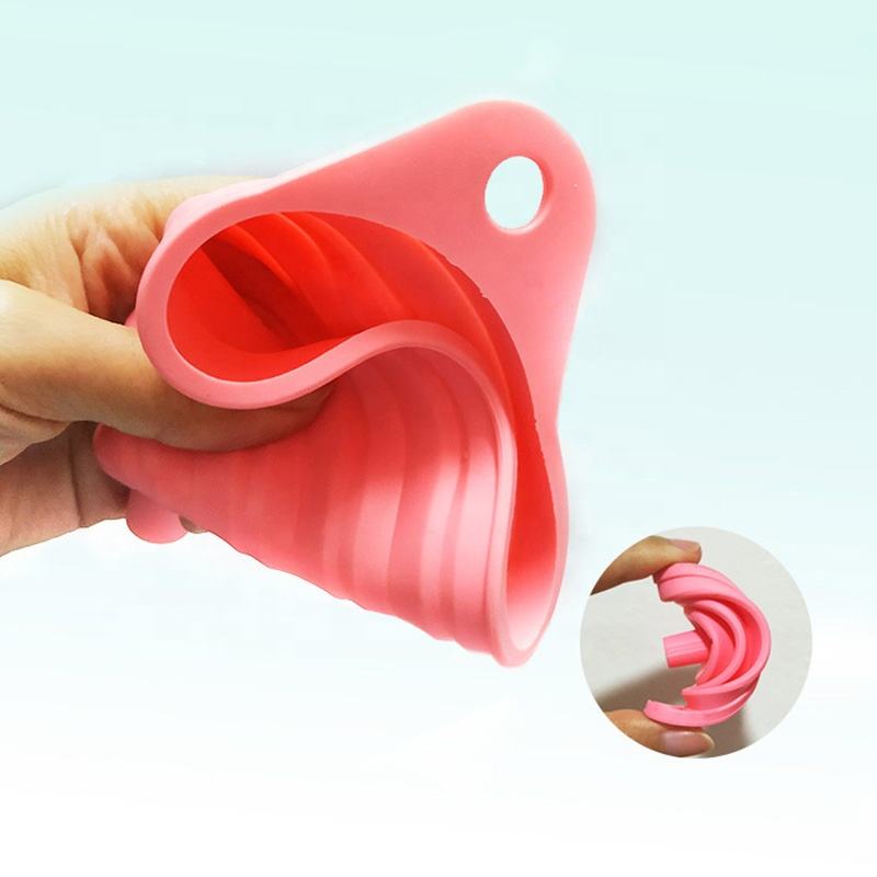 Kitchen Funnel Set – 3 Pack Food Grade Silicone Funnels for Liquid and Dry Transfer, Collapsible Funnels for Cooking, Baking, Canning, and Bottle Filling, Easy to Clean & Space-Saving Design